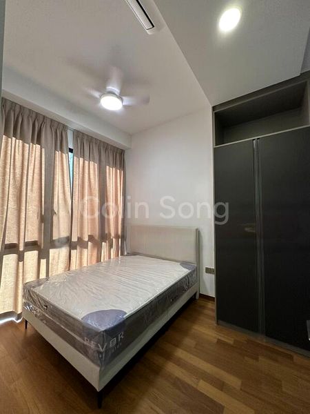 2 Bed Apartment (Condo) for Rent in  35 Gilstead - Image 2